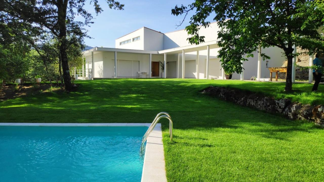 Casa De Apeleiras Bed and Breakfast Marco de Canavezes Exteriör bild